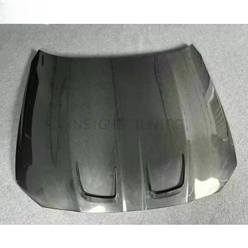 ملحقات غطاء محرك السيارة من ألياف الكربون الجافة عالية الإعداد مناسبة لـ M3 M4 G80 G82 ترقية إلى غطاء محرك السيارة OE Facelift