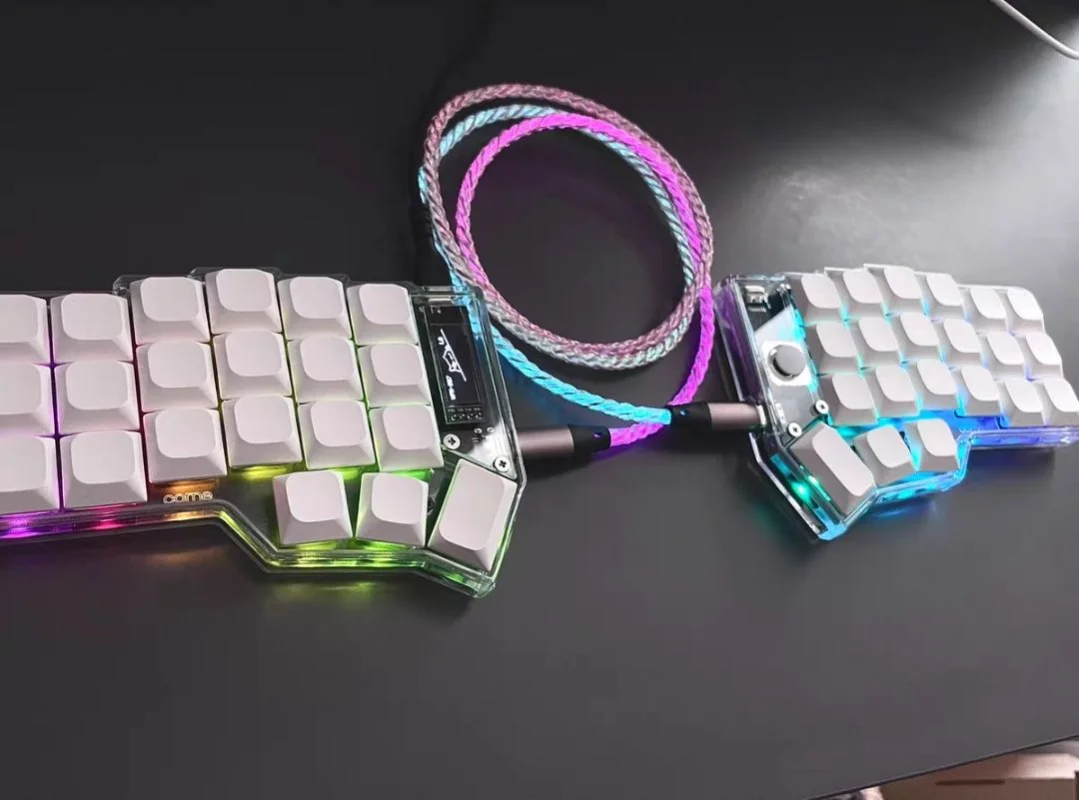 CORNE Punk Theme Split Mechanical Keyboard Transparent Wired Custom RGB Hot Swap Ergonomic QMK/VAIL Gaming Keyboard With Screen