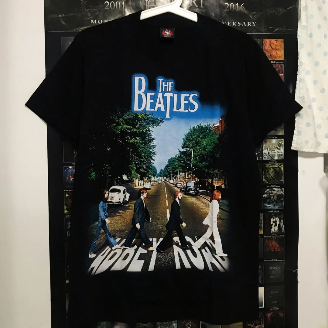 خمر روك قصيرة الأكمام تي شيرت بواسطة البيتلز الصيف موضة القطن الخالص تي شيرت رجالي ملابس الأطفال المحملة Y2k امرأة