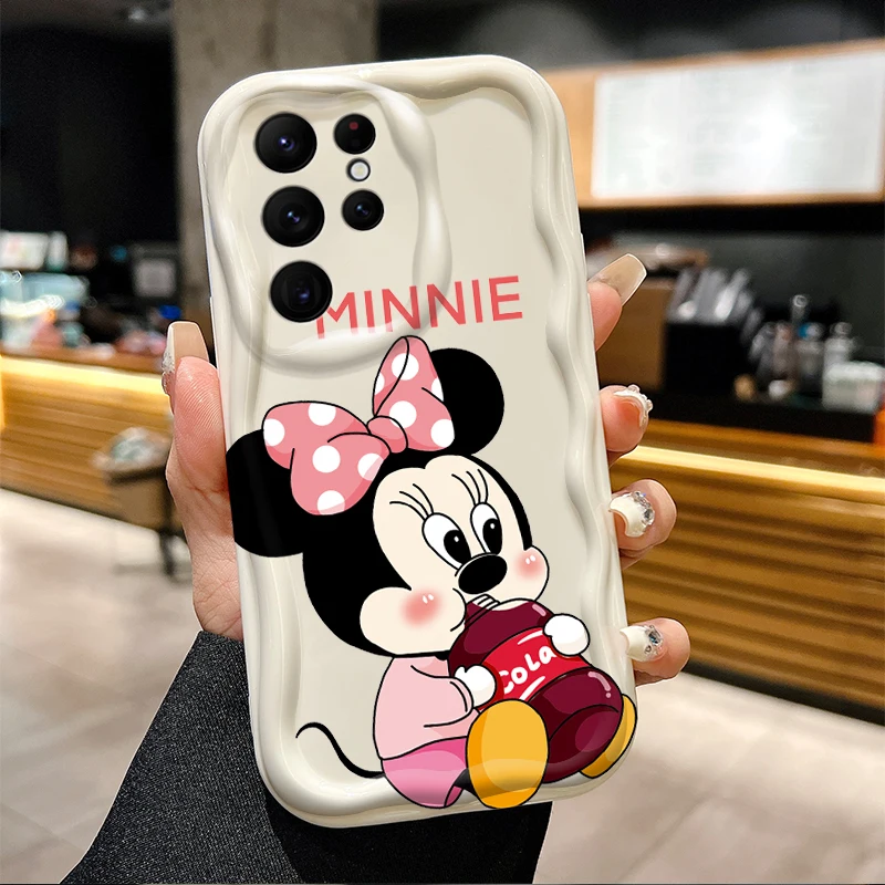 Disney Mickey Mouse bebé encantadora funda de teléfono ondulada de silicona para Samsung Galaxy S25 S24 Ultra S23 S22 S21 S20 Plus FE A56 A36 A26