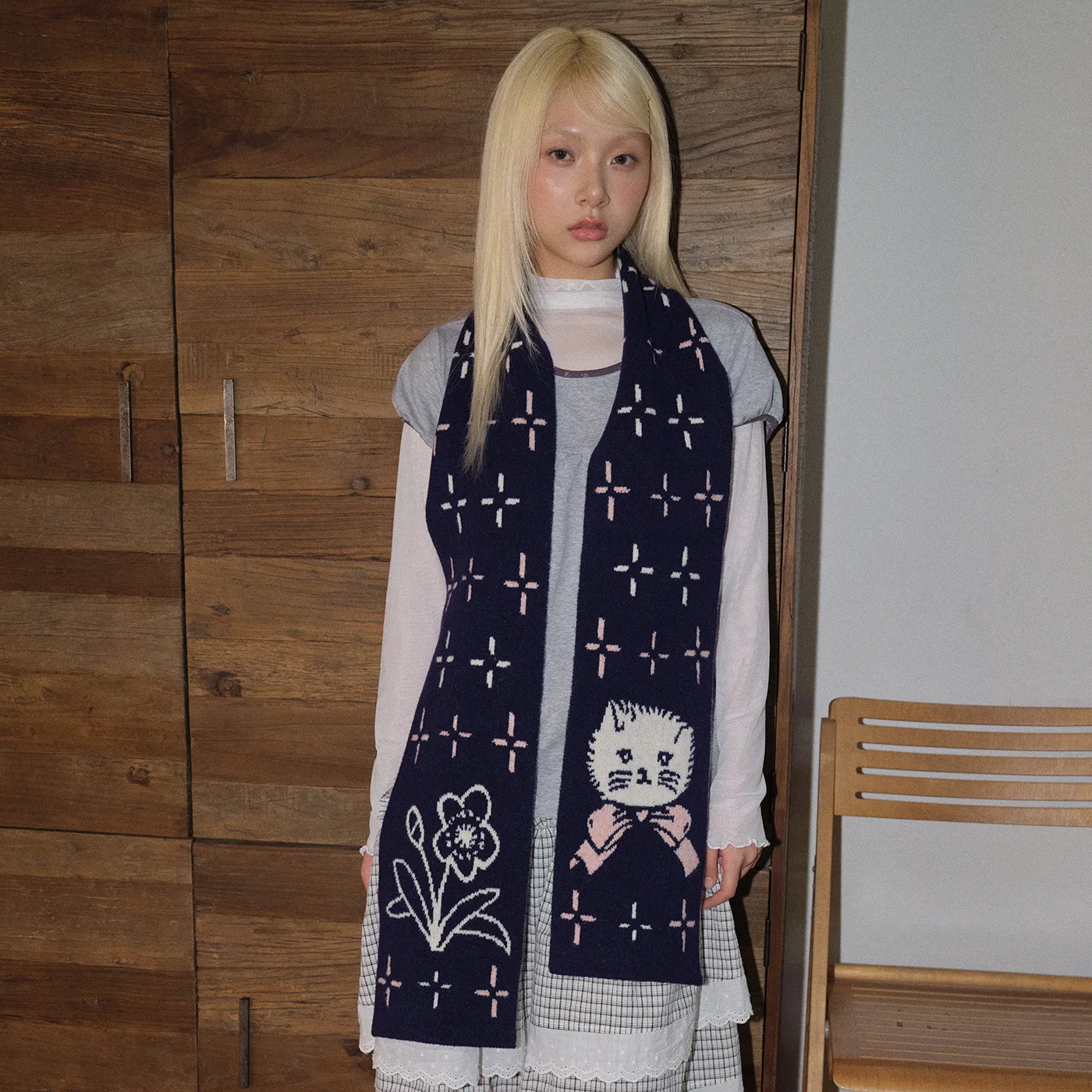 Cute Flower Kitten Knit Long Scarf Korean Ins Casual Cute Wool Blend Neck Warmer Outdoor Warm Trendy Neck Accessory