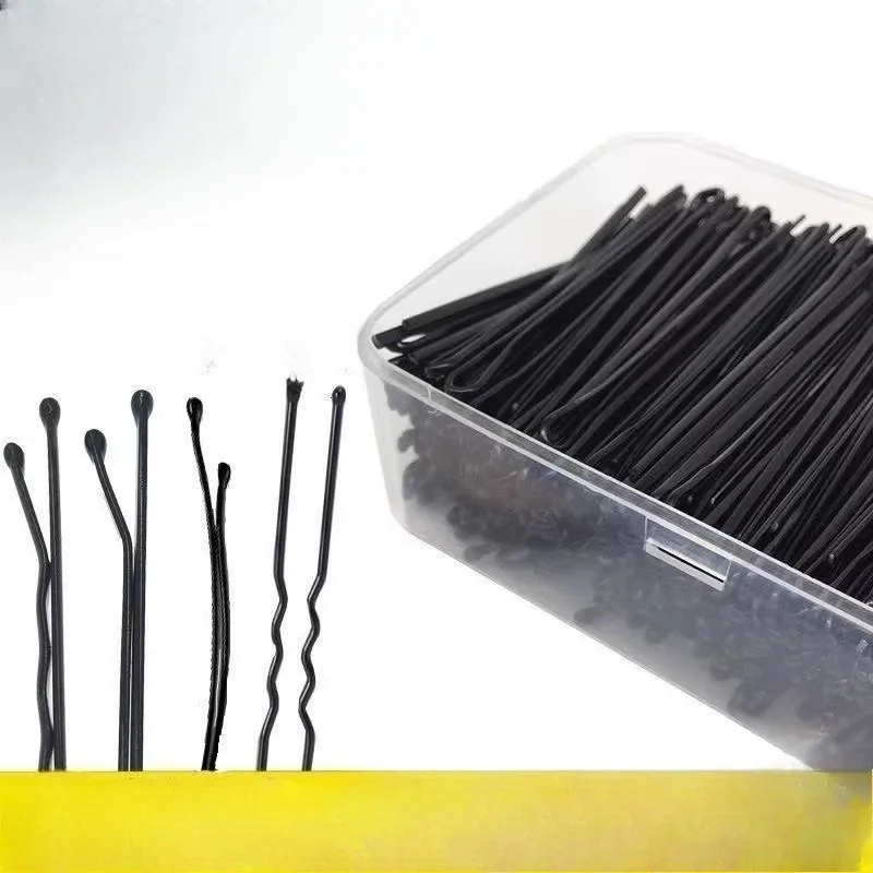 مشبك من كلمة واحدة، مشبك أسلاك فولاذية ضيقة سوداء، شعر قرصي ثابت مكسور