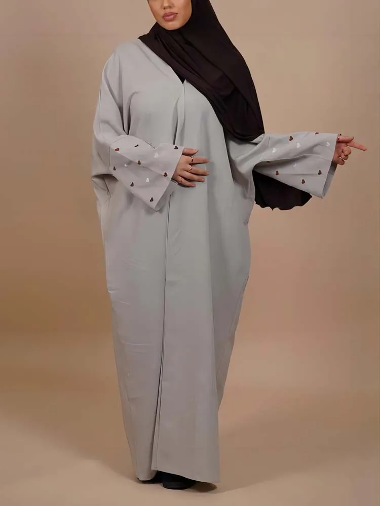 Heart Moon Embroidery Abaya Polyester Effect Fabric Batwing Sleeves Kimono Muslim Women Dubai Clothing Hijab Robe Ramadan