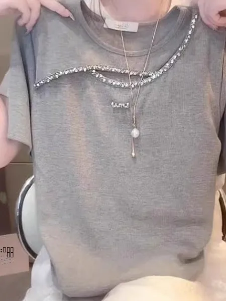

Grey Short Sleeve Hollow out T-Shirt Large Size Design Sensation Elegant Top with Rhinestone And Loose Fit for Women