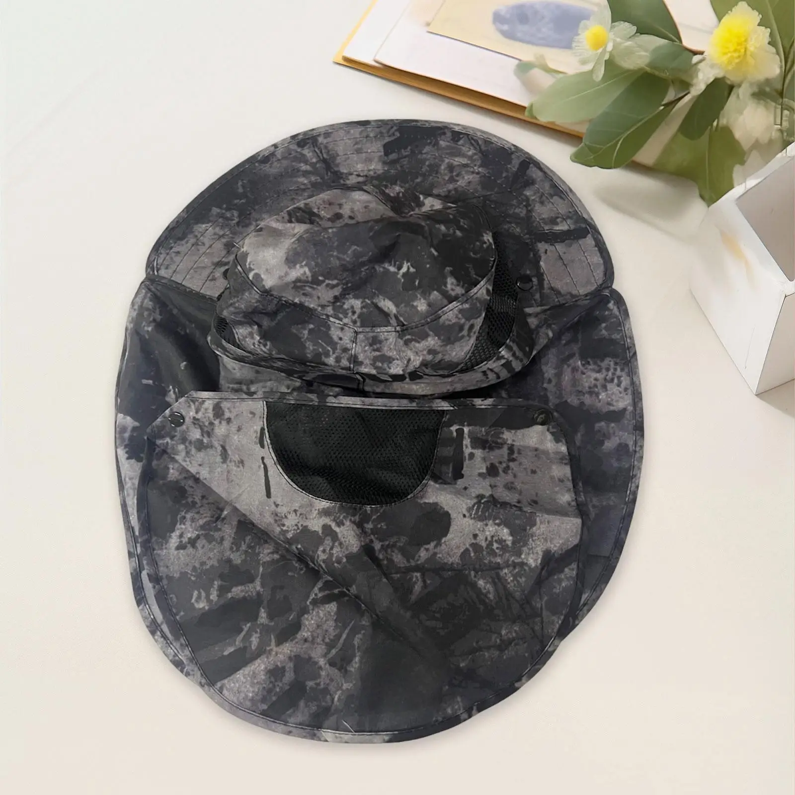 

Wide Brim Sun Hat with Face Cover Outdoor Hunting Fishing Cap Fisherman Hat Visor Bucket Hat for Men Women Walking Dog Beach