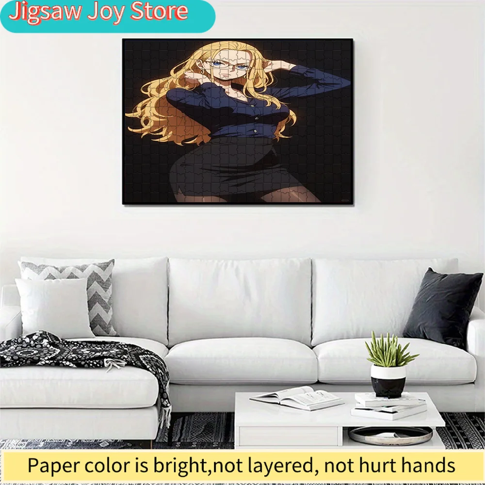 

Коллекционный пазл из бумаги с персонажем CP9: Калифа из One Piece в длинных светлых волосах, в очках, в синей блузке, декор для дома, подарок