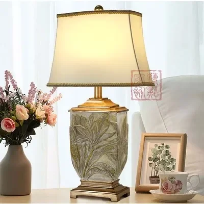 Resin carved garden flowers European style table lamp American style retro simple living room bedroom bedside decorative lamp