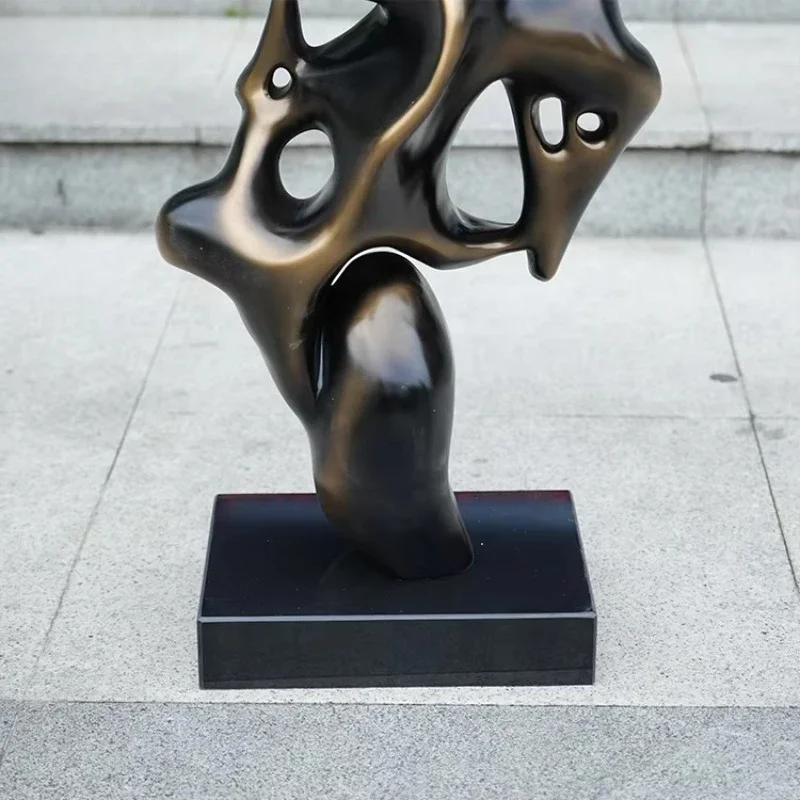 【Popular】High Quality  Outdoor Fiberglass Resin Statue Home Decorative Figurine Art Sculpture Resin Crafts