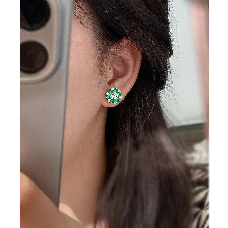 

Apasion New Fashion For Party Show S925 Silver Imitation Emerald One Carat Stamen Earrings Fashion Simple Daily Women's Earrings