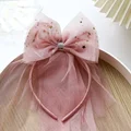 bow pink