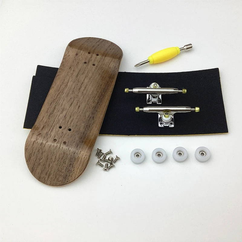 34mm Wood Skateboard OEM Fingerboard Toy with New V3 Trucks and CNC Wheels