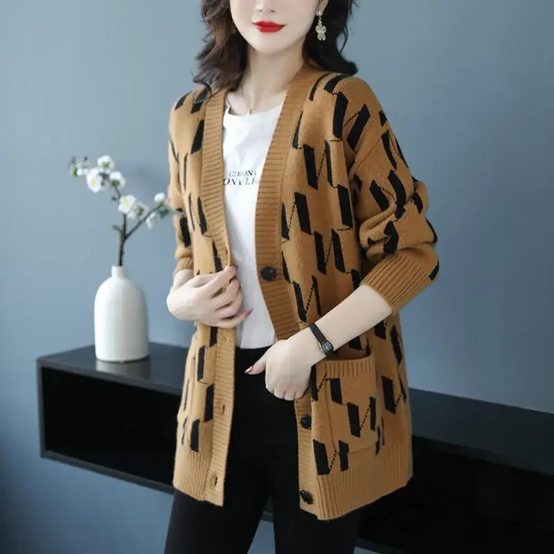 

New Temperament Fashion Knitting Coat Cardigan Autumn Thick Elegant Oversized Top Tee Loose Ladies Sweater Coat JJ703