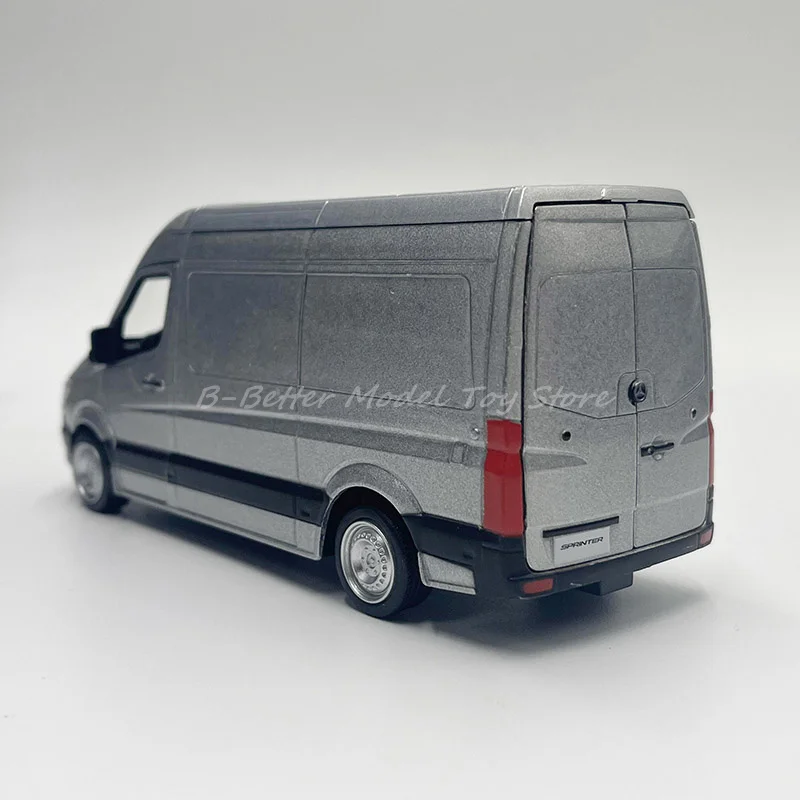 1:38 Diecast Metal Model Toy Sprinter Van Minibus MPV Pull Back Car Children Gifts