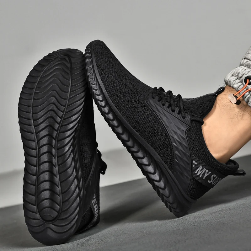 

New 2025 White Men's Sneakers High Quality Shoes For Men Mesh Breathable Summer Casual Walking Sneaker Tenis Zapatillas Hombre