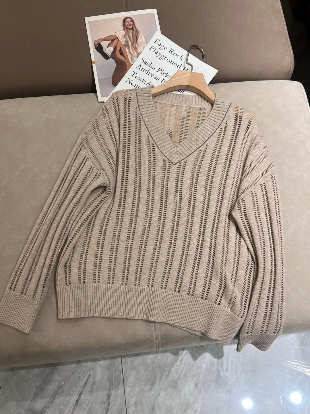 Sweater for Ladies 2024 New Autumn Winter 100% Wool Bead Chain Hollow Out V-neck Loose Casual Long Sleeve Pullover