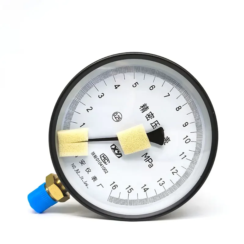 China YBN-150 Liquid Filled Precision Shockproof Pressure Gauge 600 Bar