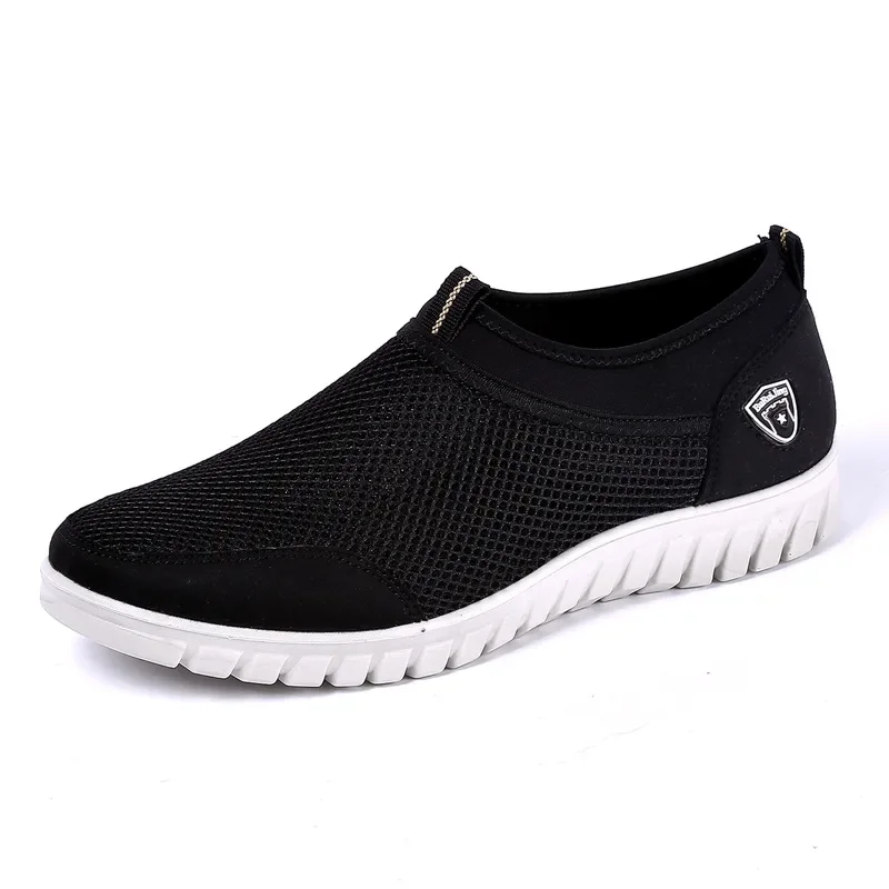 Hot Sales Large Size New Breathable Mesh Summer Men Casual Shoes Slip on Male Fashion Outdoor Travel Shoes;Breathable Shoes