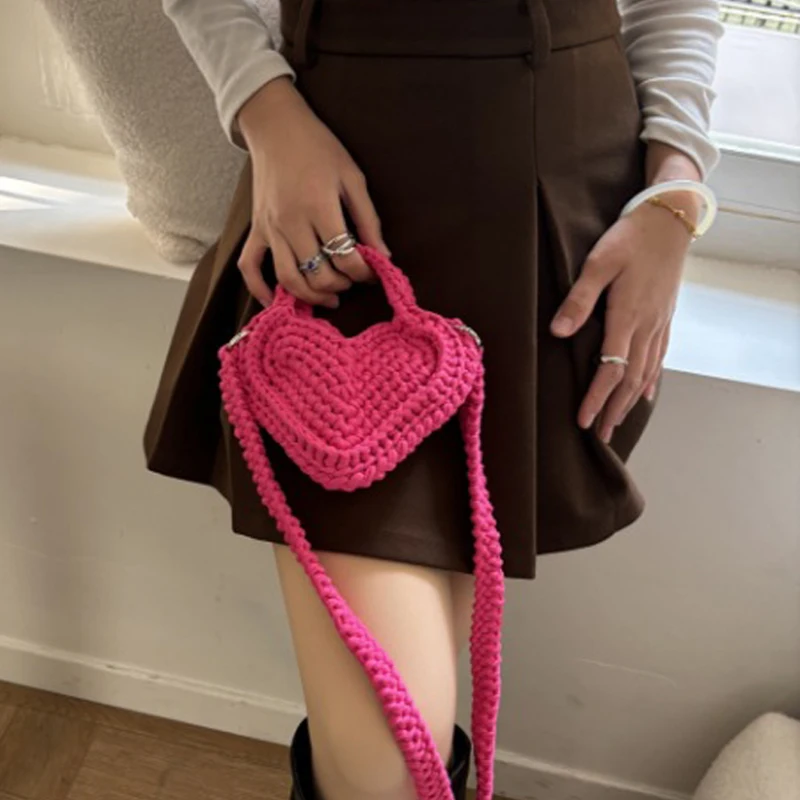 

Cute Crochet Love Hearts Women Shoulder Bags Designer Woven Crossbody Bag Handmade Mini Handbags Small Female Purses 2025