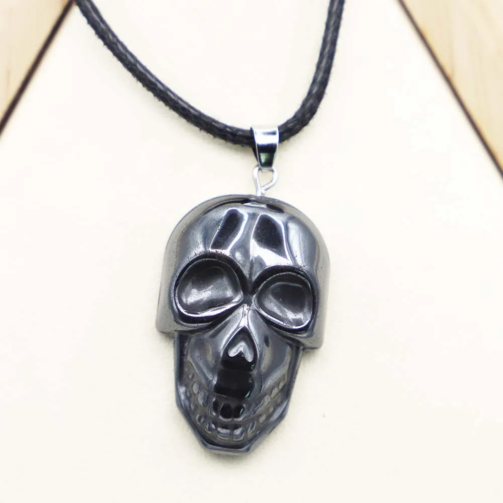 

Nature Stone Hematite Skull Necklace Pendants Black Leather Rope Lobster Buckle Fashion Charm Jewelry Accessories Wholesale 8Pcs