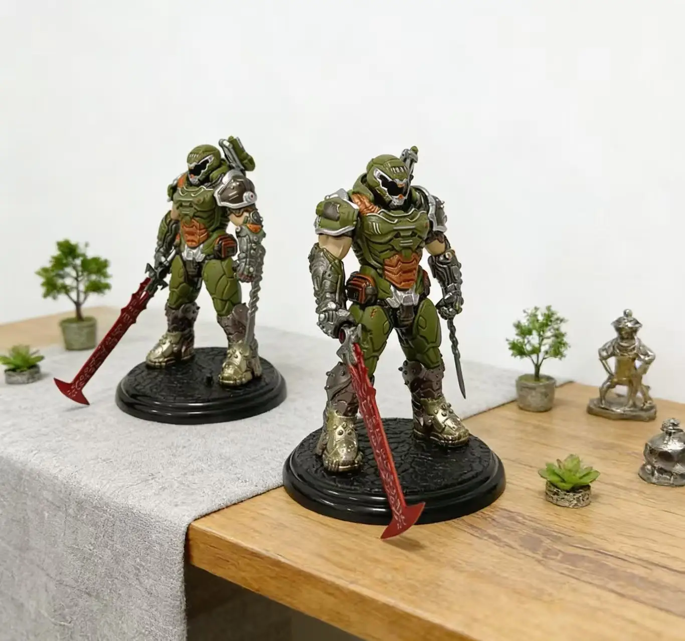 Figurine d'action Doom Slayer Eternal 21 cm, modèle de collection, statue d'anime, Destroy Hunter Akam, figurine de bureau, jouet en PVC, cadeau