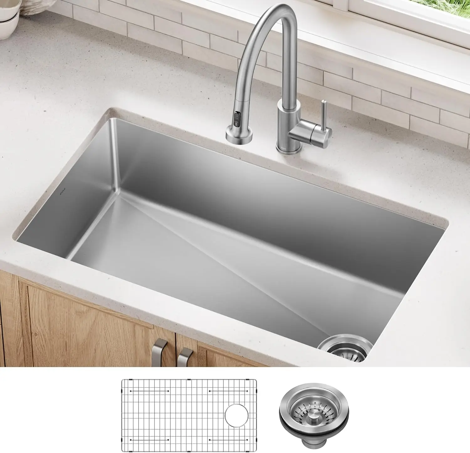 NEW Fairlane 33-inch Undermount Single Bowl 18-Gauge Stainless Steel Kitchen Sink, KHU640-33