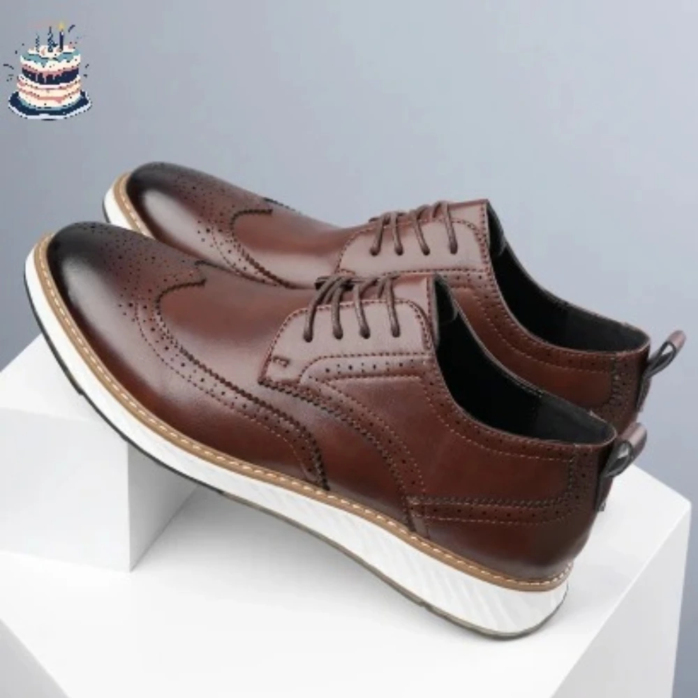 

Мужские кожаные туфли стильные и модные, больших размеров.