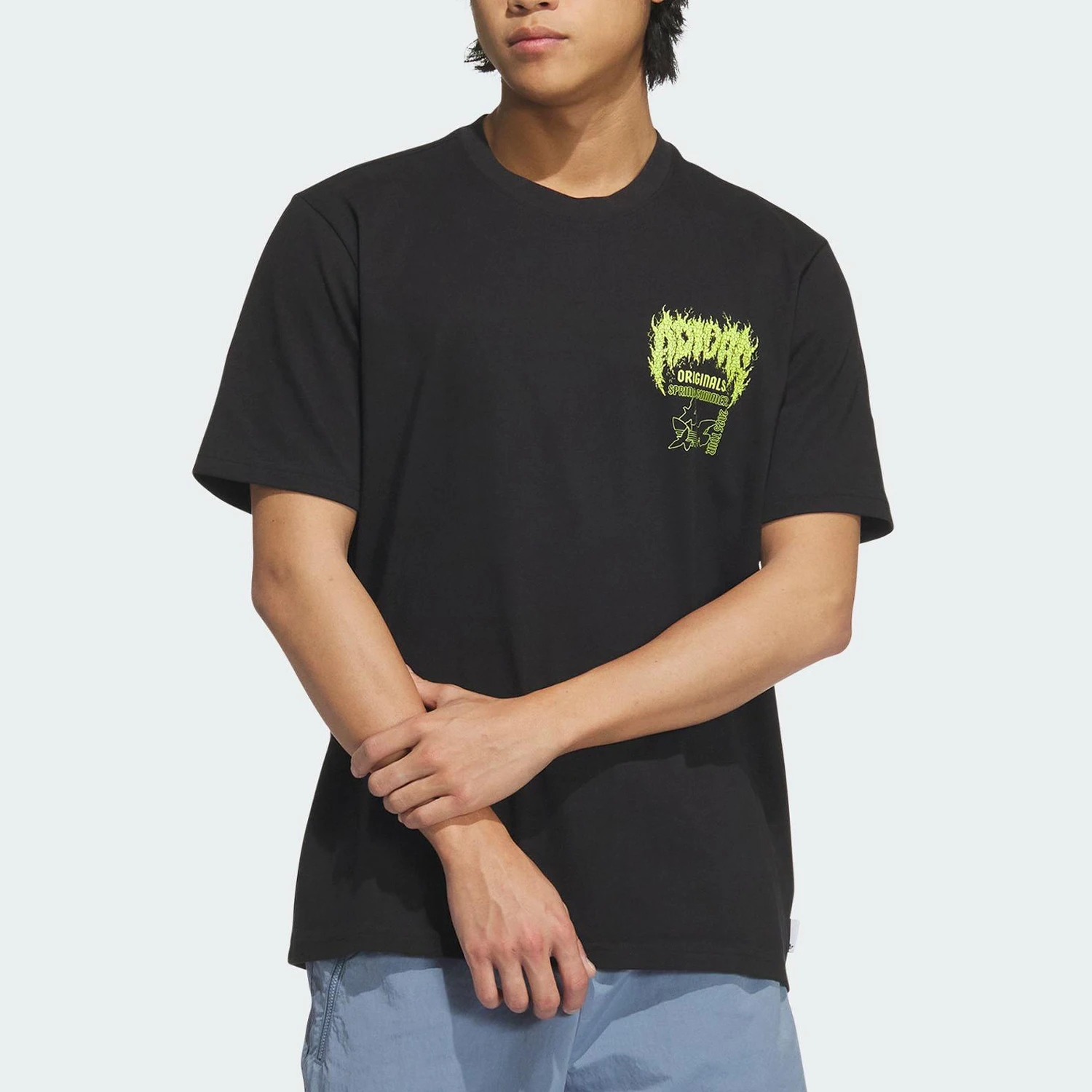 

Adidas Originals Men's Printed Outdoor Loose Short Sleeve KA2256