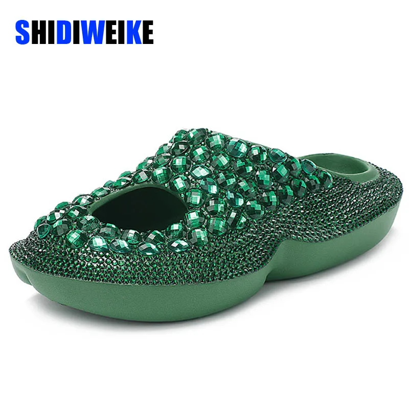 

SDWK Summer Round Toe diamond inlaid thick soled sandals casual versatile large diamond flat bottomed women's slipper AD3517