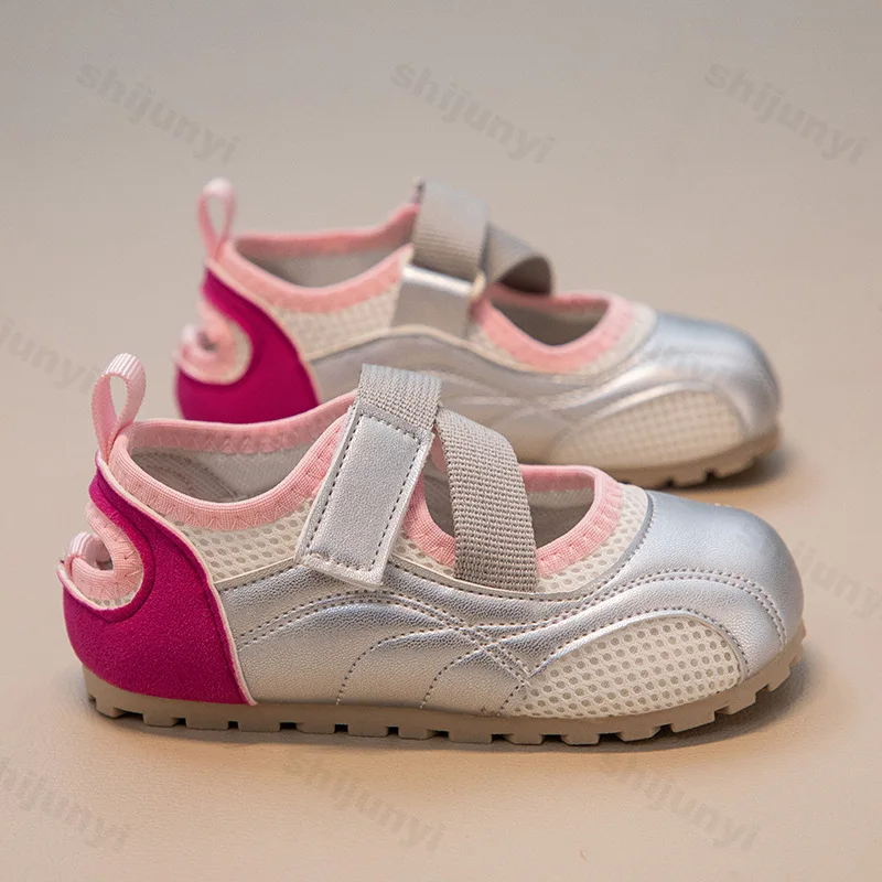 Children Casual Sneakers 2026 Spring New Mesh Comfortable Soft Non Slip Mary Jane Shoes for Girls Fashion Versatile Sandals