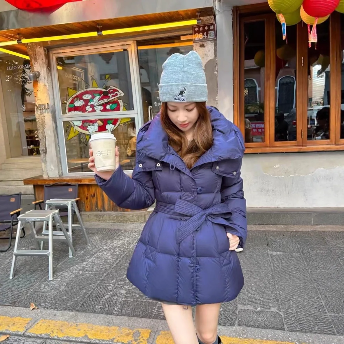 Winter European Fashion Women's Down Jacket Commuter Hoodie Strap 90 White Duck Down Jacket