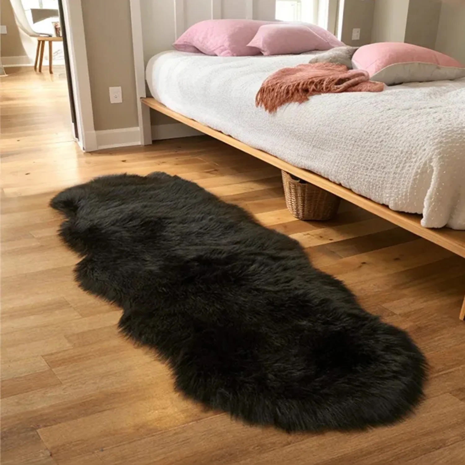 Faux Fur Rug imitation Sheepskin Shag Fluffy Fuzzy White Rug for Bedroom Bedside Floor Living Room Plush Carpet Super Sofa Cover