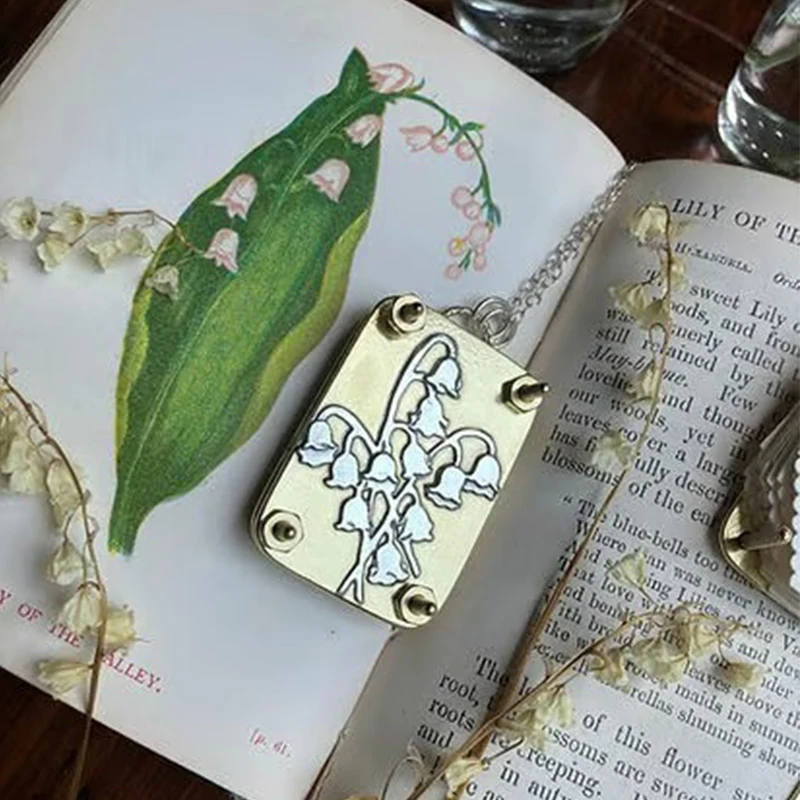 

Creativo Para Hacer Flores Vegetales A Mano Mini Prensa Floral En Miniatura (con10 Hojas De Papel Especiales)