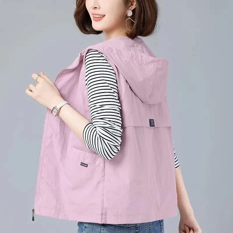 Casual Thin Hooded Vest Women 2023 Summer Liner Sun Protection Sleeveless Jacket Basic Zipprt Short Waistcoat Sunscreen Coat 5XL