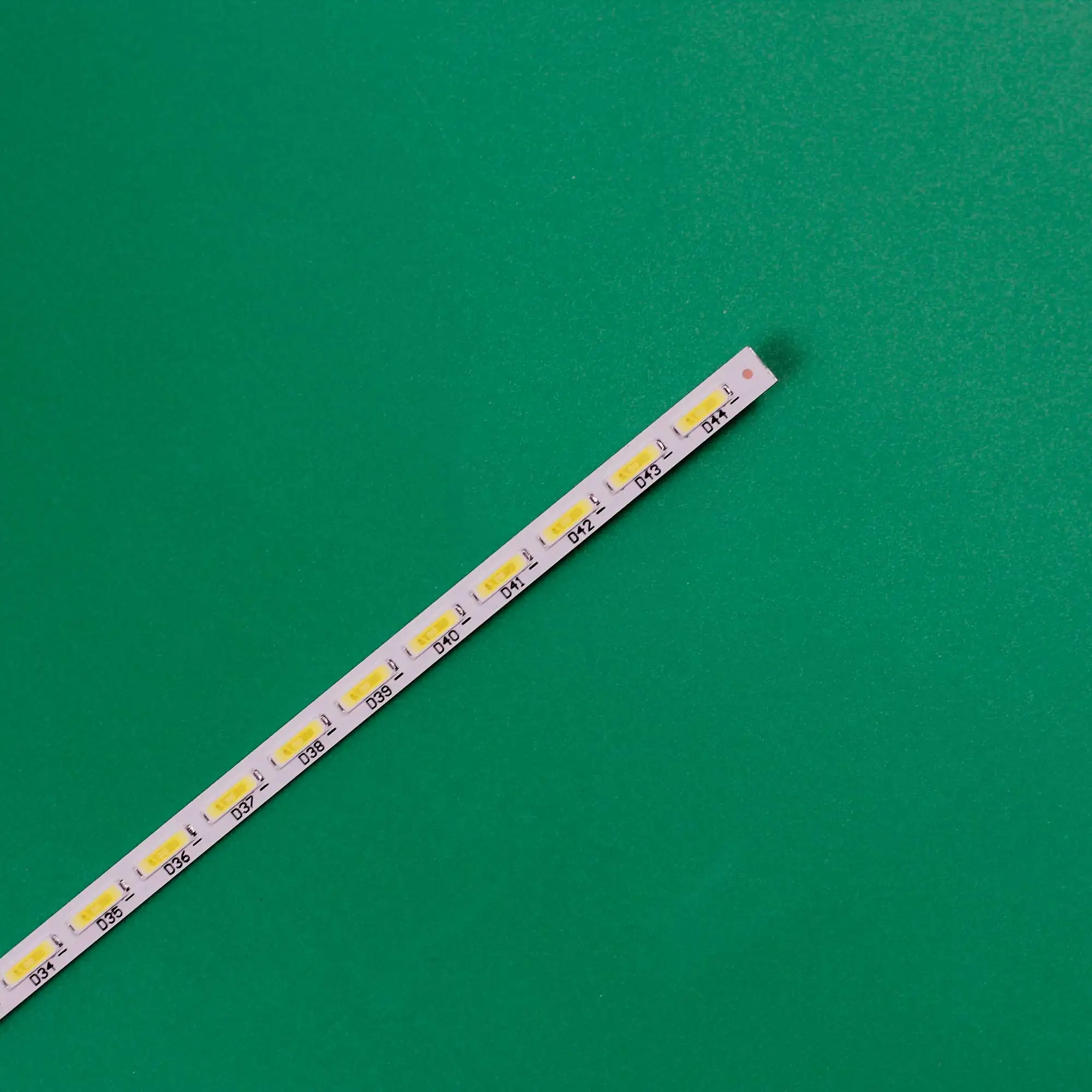 LED الخلفية قطاع للحرارة بالوعة MT3151A05-1 VER.2.1 TY-12072N SH-1 سيون 2D00292 RE V.A 94V-0E248209 TY-120519N TY-130401N