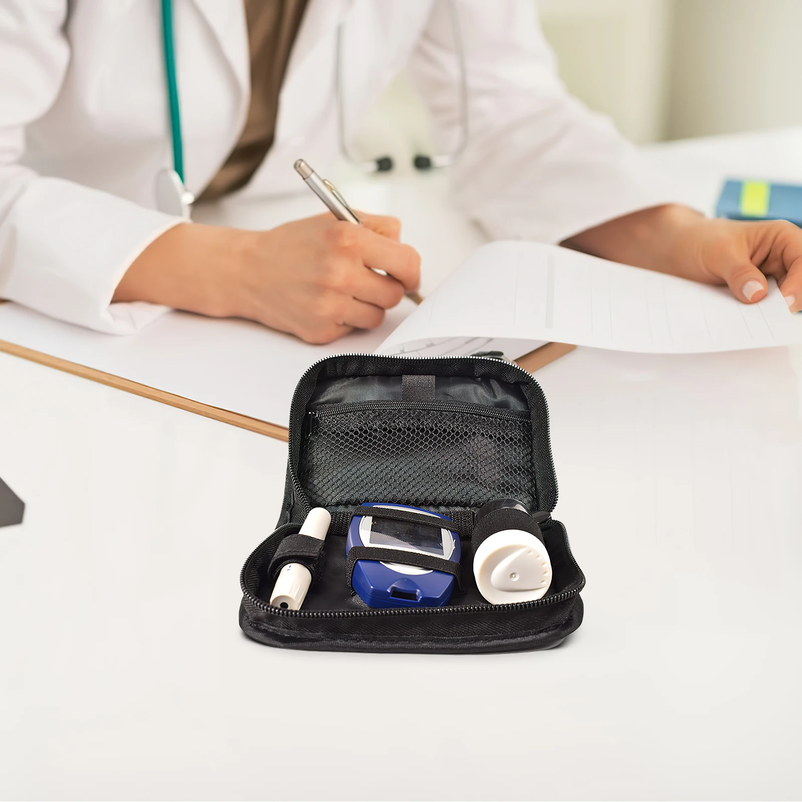 

Черный портативный чехол для измерения уровня глюкозы, компактный органайзер для диабетиков, дорожная сумка для хранения монитора уровня глюкозы в крови, медицинские принадлежности