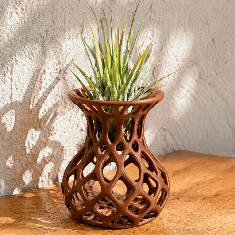 Lightweight Plant Vessel 3d Printed Air Plant Holder Hollow Mesh Vase Modern Minimalist Tillandsia Display Stand for Indoor