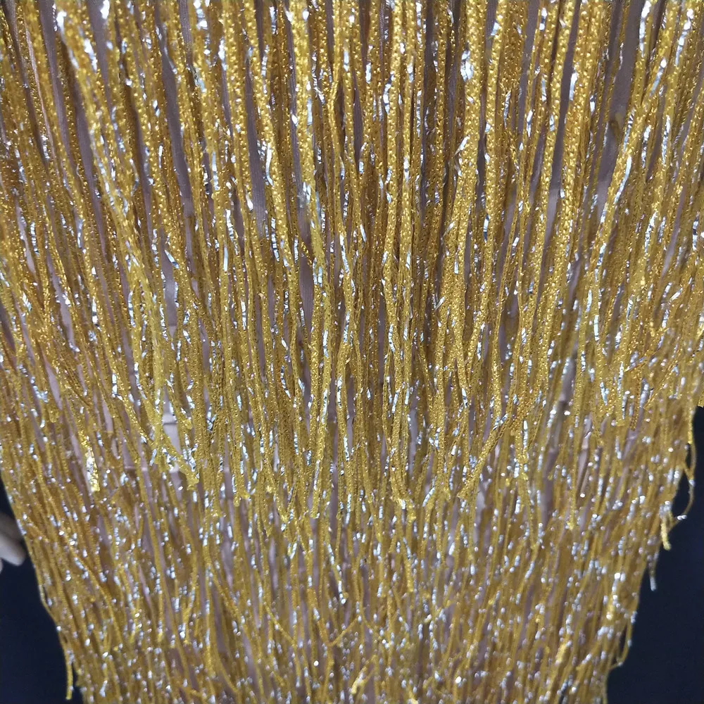 พู่ทองคริสตัลแขนกุดชุดยาวเซ็กซี่ Club Party Stage Performance เสื้อผ้านักร้องคอนเสิร์ต Fringe เครื่องแต่งกาย