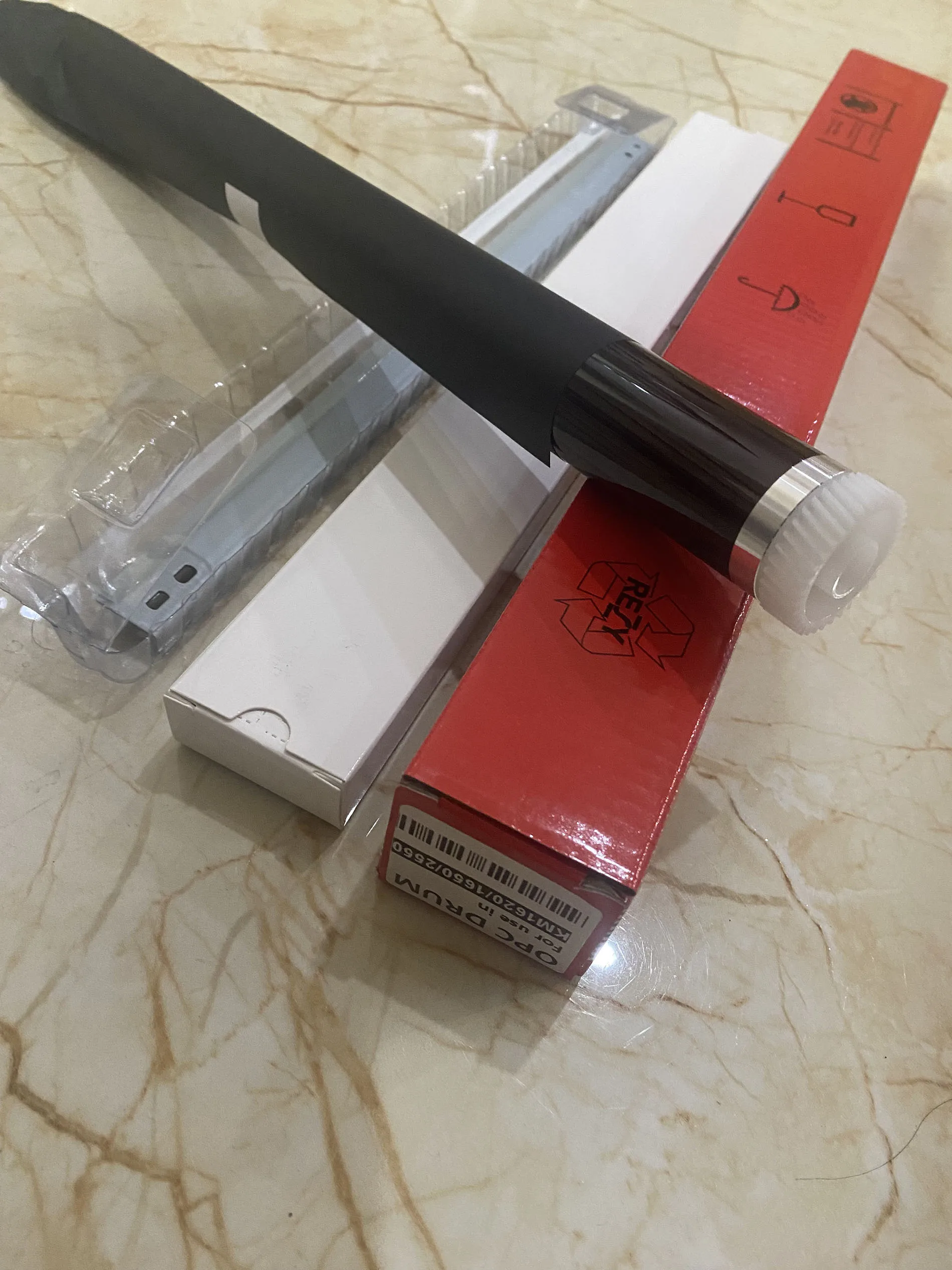 

1 комплект. Барабан OPC для копировального аппарата + чистящее лезвие TK410 для Kyocera KM1620 1635 1650 2020 2035 2050 2550 1648 Цилиндрический барабан