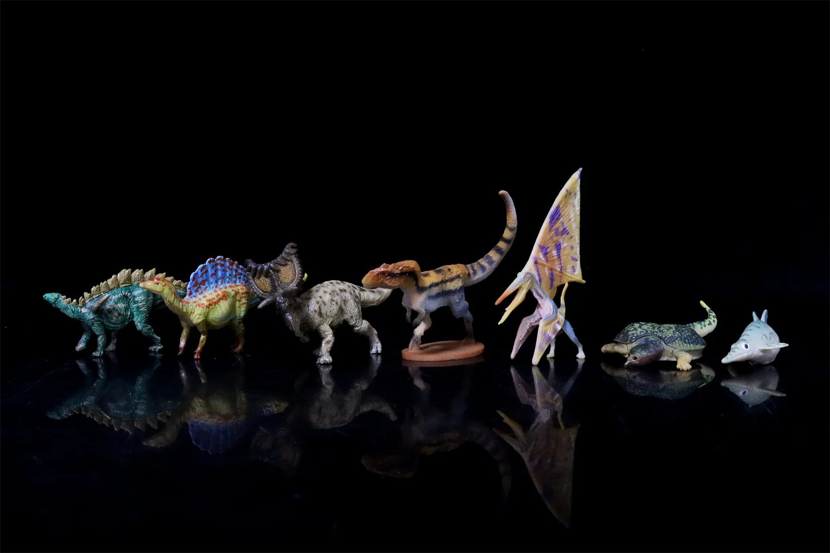 PNSO 48Pcs Mini Dinosaur Old Version Tuojiangosaurus Ophthalmosauru Majungasaurus Dinosaur Kosmoceratops Collection Gift