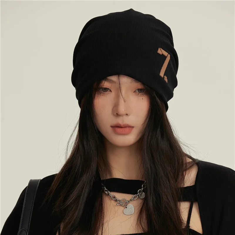 2022 Japanese Pile Pile Hats for Women Spring and Autumn Fashion Pullover Knitted Cold Caps Men Winter Ear Protection Beanie Hat