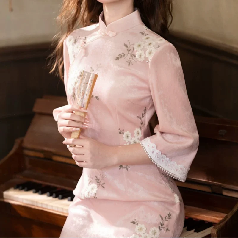 Traditional Hanfu Qipao Elegant Embroidery Lace Long Cheongsam vintage Mandarin Collar Women's Chinese Dress SEXY Vestidos Dress