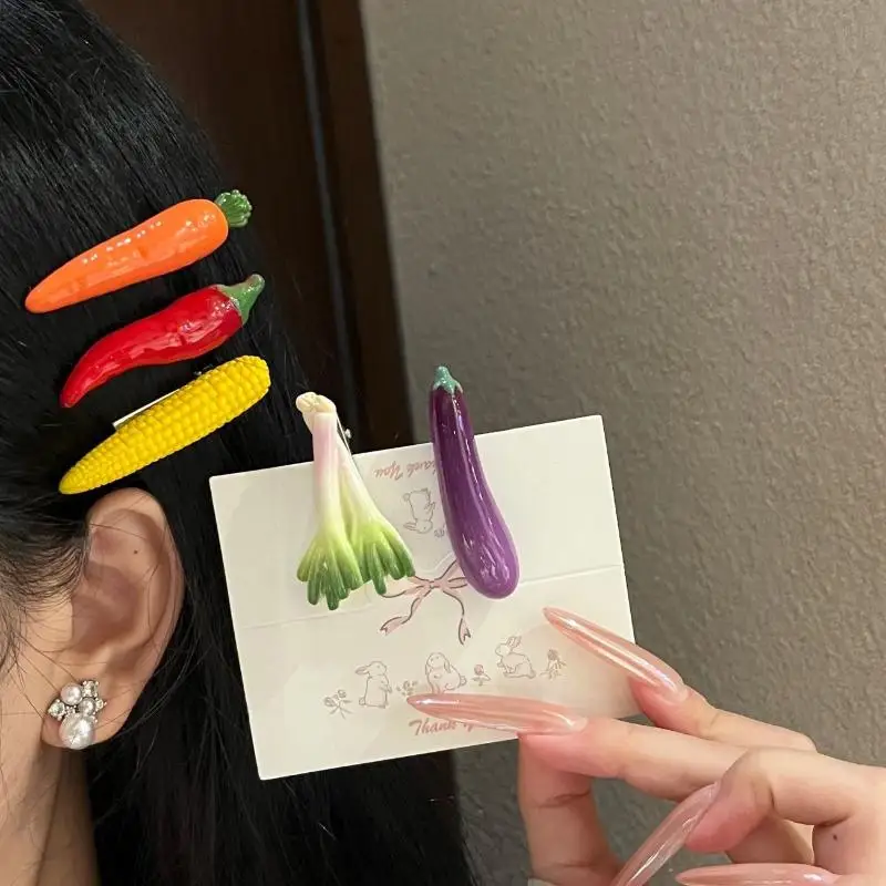 Novelty Funny Vegetable Food Hair Pins Creative Realistic Barrettes 2Pcs Random Styles Fun Hair Decor for Casual Outings