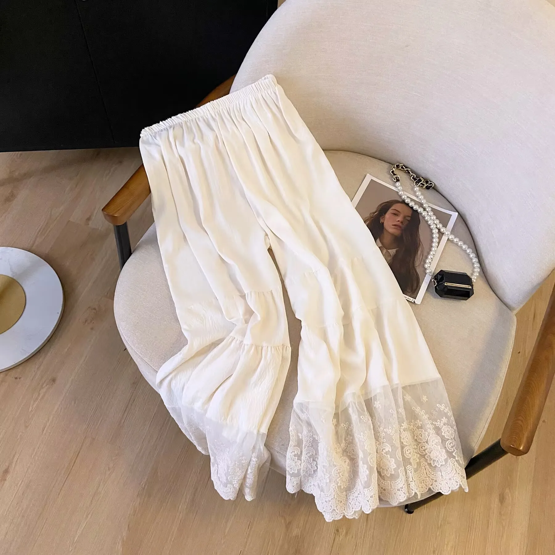 

Весенне-летние свободные брюки с кружевной отделкой, мягкие легкие повседневные брюки с эластичной резинкой на талии и лесной системой E9013