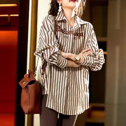 Mode Revers Gestreepte Brief Borduurwerk Shirts Dameskleding 2023 Herfst Winter Oversized Casual Tops Asymmetrische Blouses