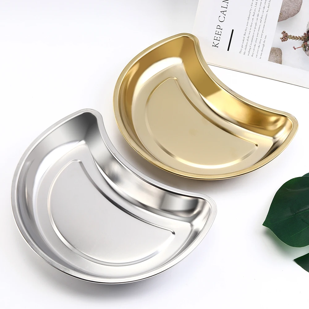 

5Pcs /set Mutifunctional Half-Moon Metal Trays Family Reunion Veggie Salver Stainless Steel Creative Combination Dinnerware Sets