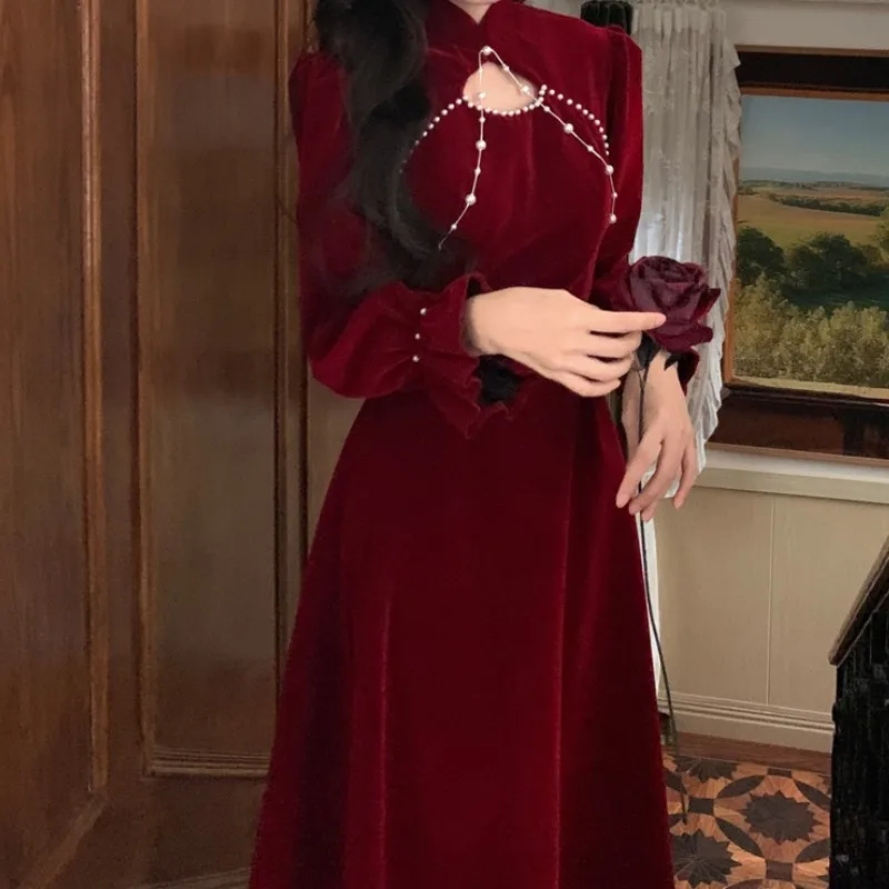 Winter Elegant Luxury Pearls Velvet Red Long Dress Long Sleeve Festival New Year Party Midi Dresses Women Vestido Robe Clothing