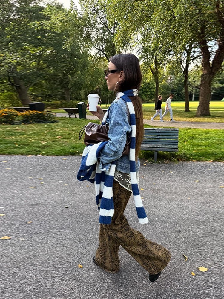 

Повседневный вязаный полосатый шарф, кардиган, женский шикарный ретро-свитер с v-образным вырезом и пуговицами, женский осенний универсальный уличный трикотаж 2023 г.