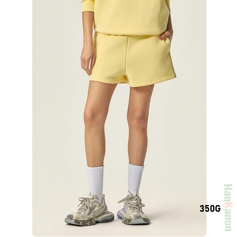 

Women's American-Style Fleece-Lined Short Pants: Spicy Girl Athleisure for Autumn/Winter