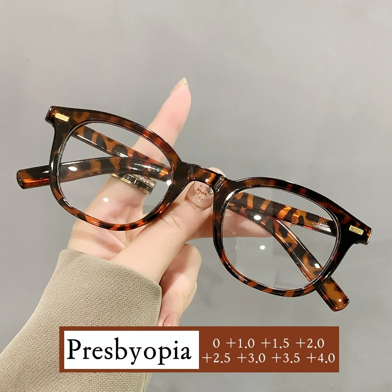 

Fashion Vintage Women Reading Glasses Ladies Anti-blue Light Plus Diopter Eyewear Trendy HD Lens Far Sight Eyeglasses 0 To +4.0