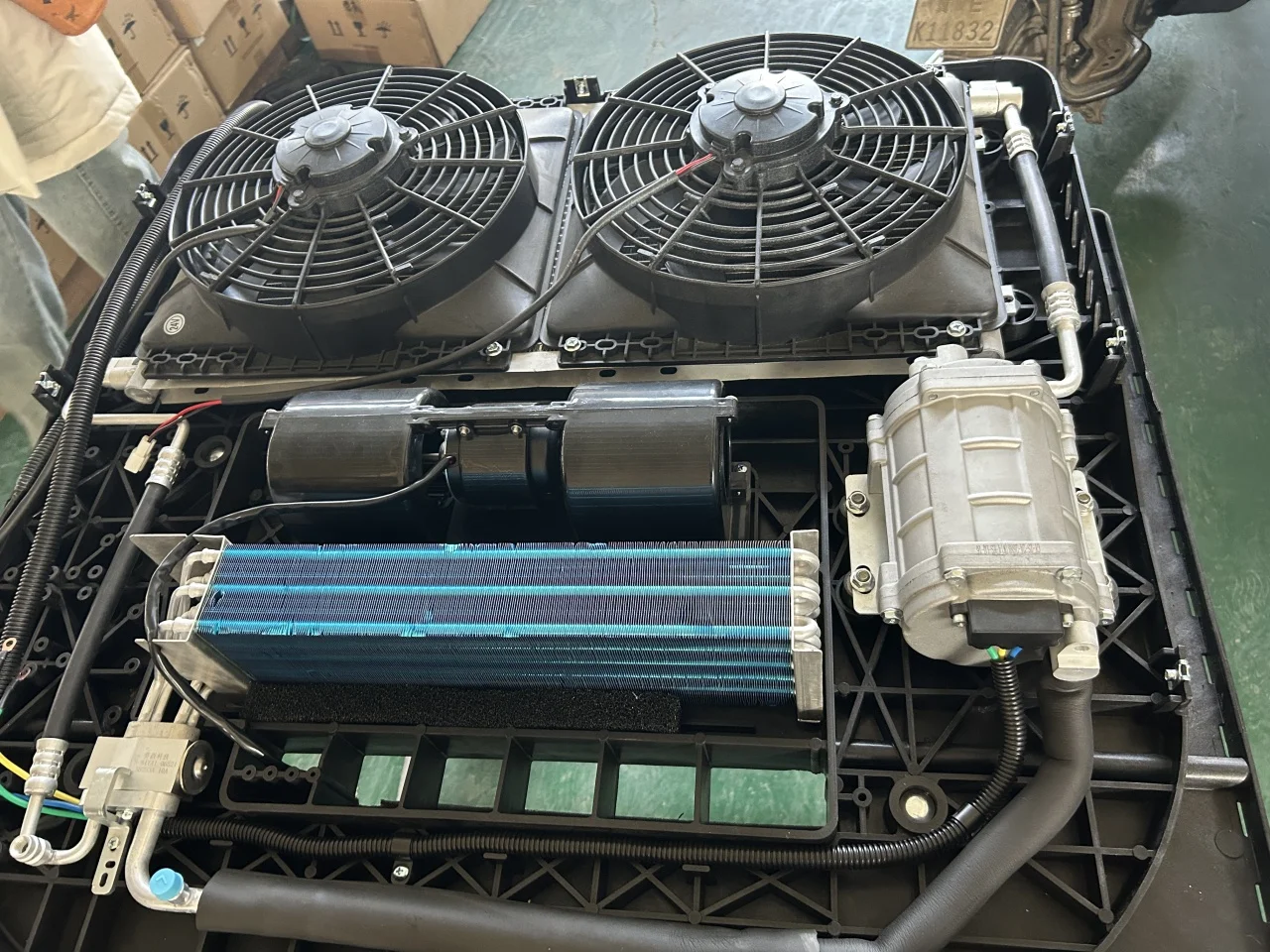 مكيف هواء تيار مستمر 12 فولت Rv 24 فولت مكيف هواء سقف أصغر حجم لقافلة RV #6